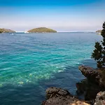 Zen's Garden Vela Luka