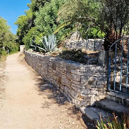 Zen's Garden * فيلا لوكا