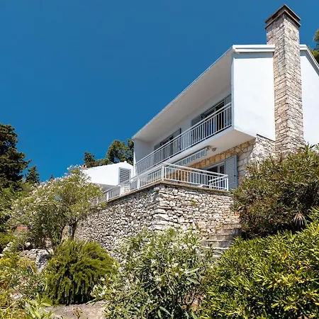 بيت للعطل Zen's Garden *