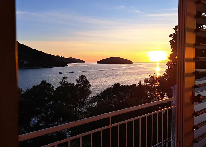 Zen's Garden Σπίτι διακοπών Vela Luka