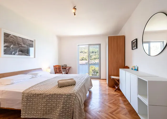 Σπίτι διακοπών Zen's Garden Vela Luka